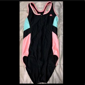 A one-piece bathing suit